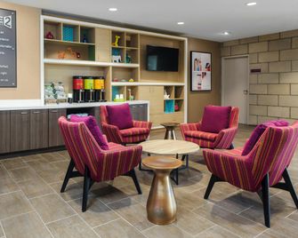 Home2 Suites by Hilton Louisville Airport Expo Center - Louisville - Lounge