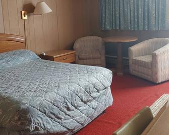 Sunset Motel - Schreiber - Bedroom
