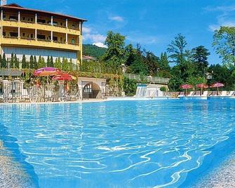 Hotel Residence Zust - Verbania - Pool