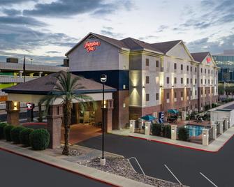 Hampton Inn Phoenix Midtown Downtown Area - Phoenix - Gebäude