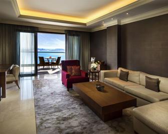 Fairmont The Palm - Dubai - Living room