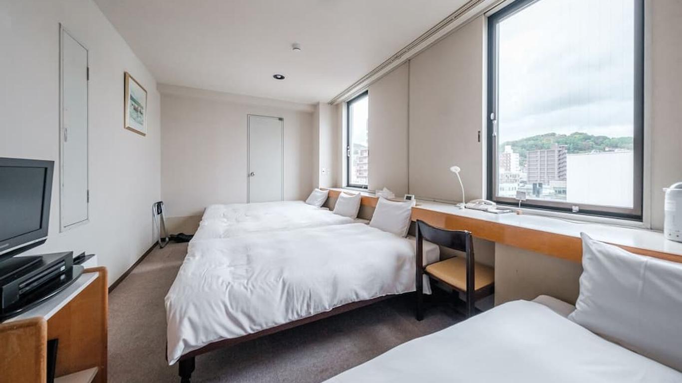 تابيست ذا جرين أوتارو