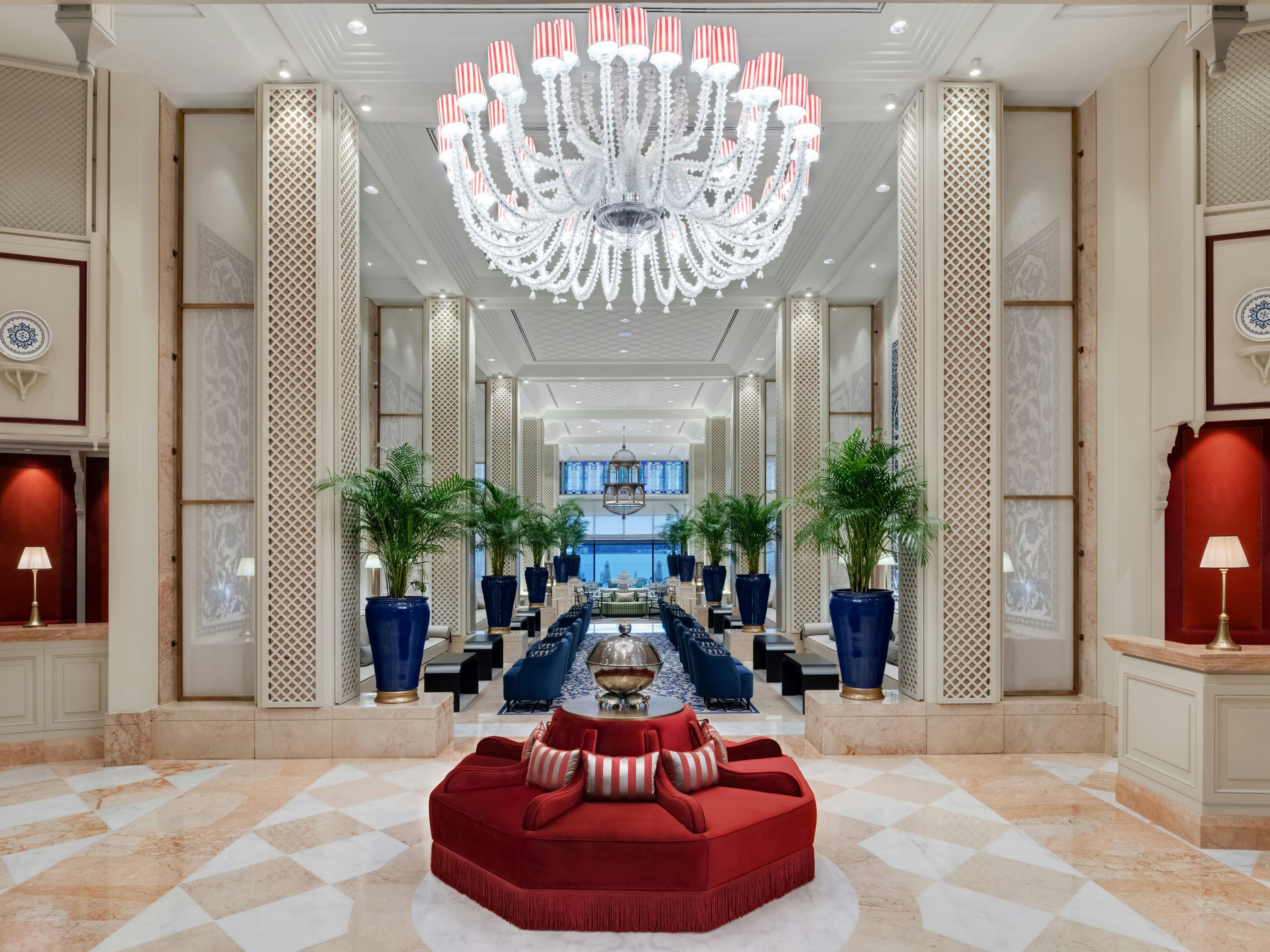 شيراغان بالاس كمبنسكي اسطنبول