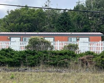 Rogue River Landing Resort - Gold Beach - Gebäude