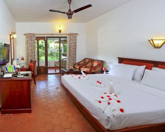 Abad Harmonia Ayurveda Beach Resort - Thiruvananthapuram - Bedroom