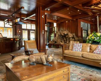 Fox Hotel and Suites - באנף - טרקלין