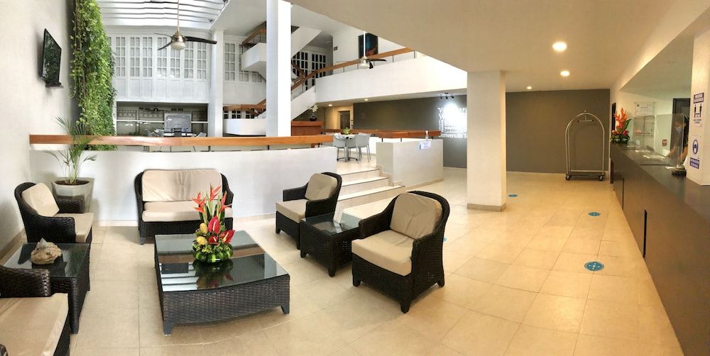 هوتل بي لا سييرا - بلدية سانتا مارتا - ردهة