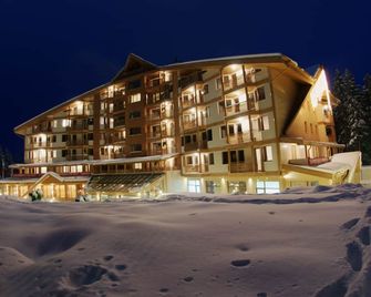 Hotel Iceberg - Samokow - Gebäude