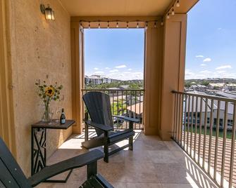 The Waters Condo - Horseshoe Bay - Balcony