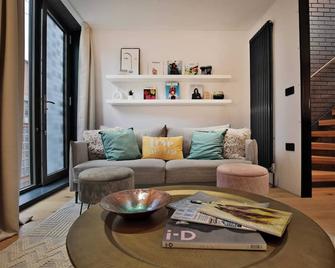 Stunning Luxury Townhouse in Centre of Manchester - Mánchester - Sala de estar