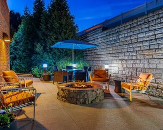 Hampton Inn & Suites Parkersburg Downtown - Parkersburg - Edificio