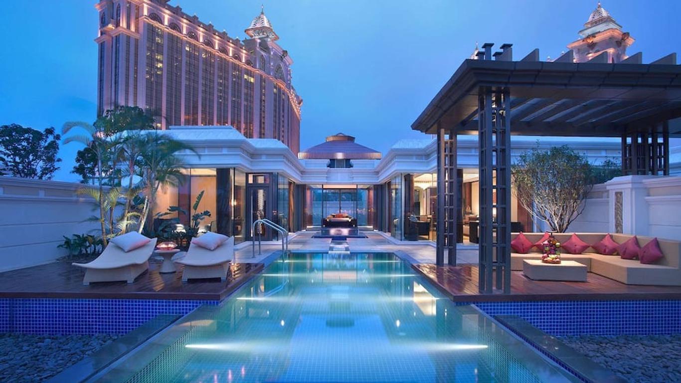 Banyan Tree Macau