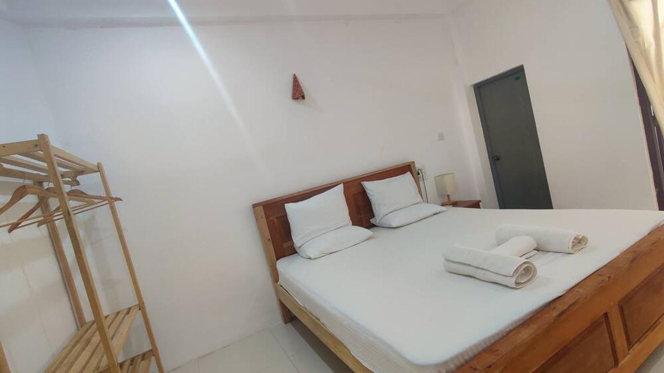 Randi Guest House - Mirissa Beach