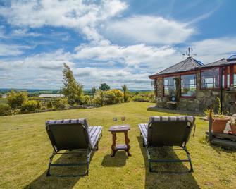 Edinburgh Southside Cottage - Gorebridge - Patio