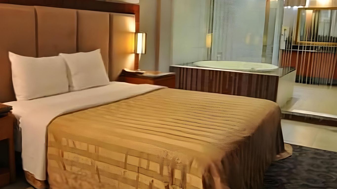 比佛利花園汽車旅館