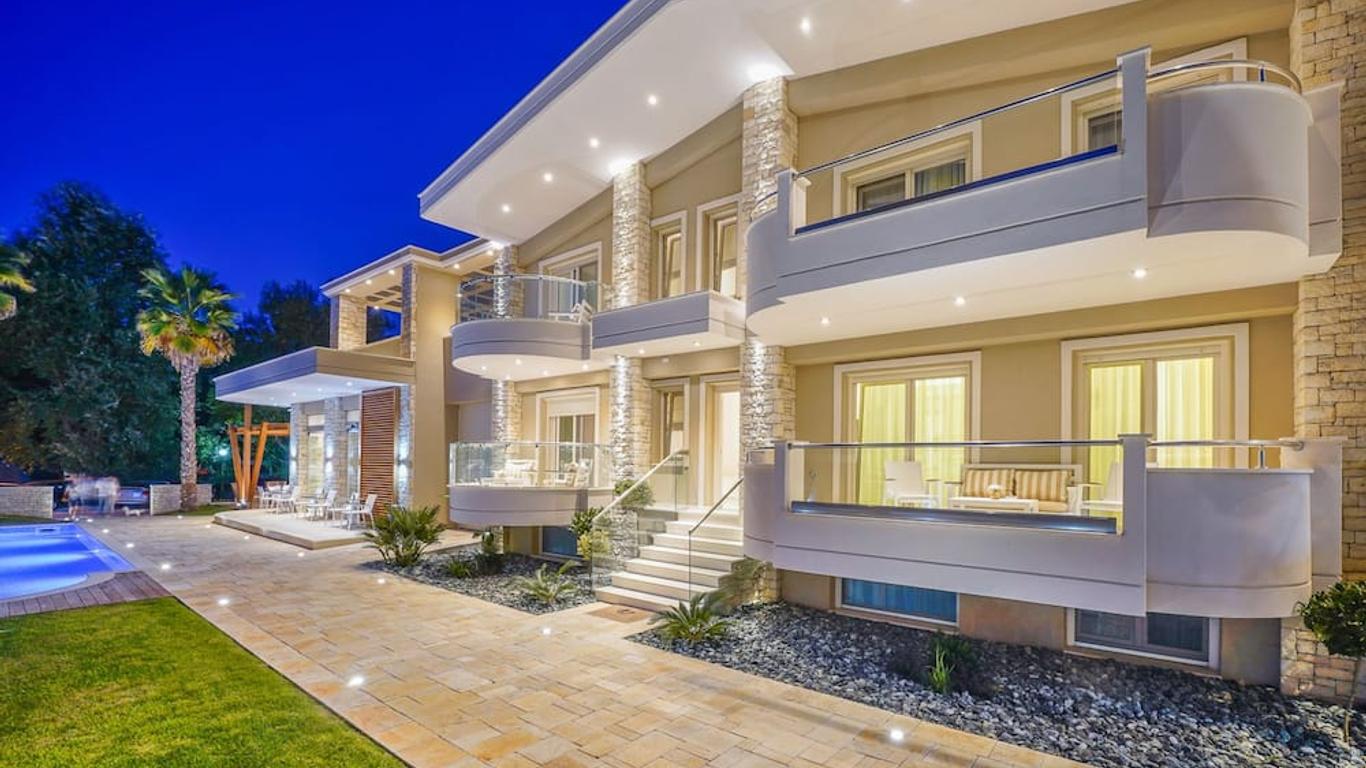 Lobelia Luxury Suites