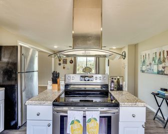 Escondido Vineyard Estate Walk to Wineries! - Escondido