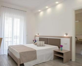 A un passo dal mare - Vieste - Habitación
