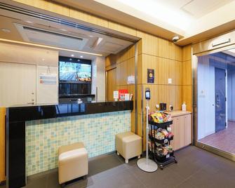 Tokyo City View Hotel Tabata Station - Tokyo - Front desk