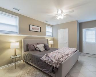Across From Stadium - Walk To Downtown Annapolis. - Annapolis - Habitación