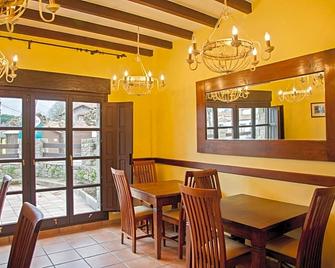 Hotel The Island - Loroñe - Dining room