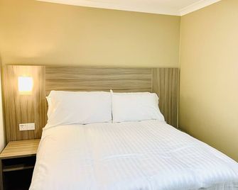 De Regency Style Hotel - Redditch