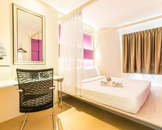 Fragrance Hotel - Viva - Singapore - Phòng ngủ