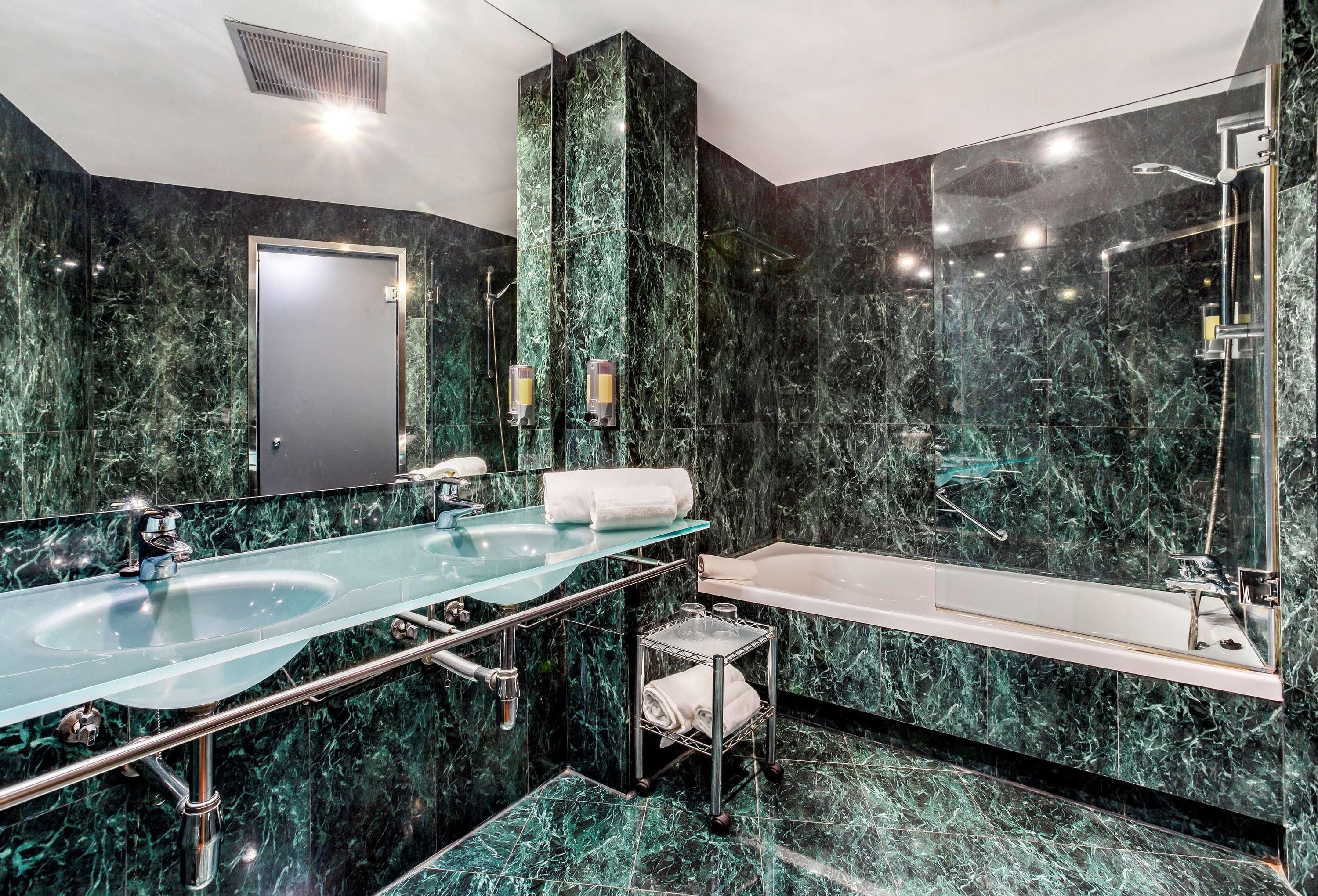 B&B Hotel Jerez - Jerez de la Frontera - Bad