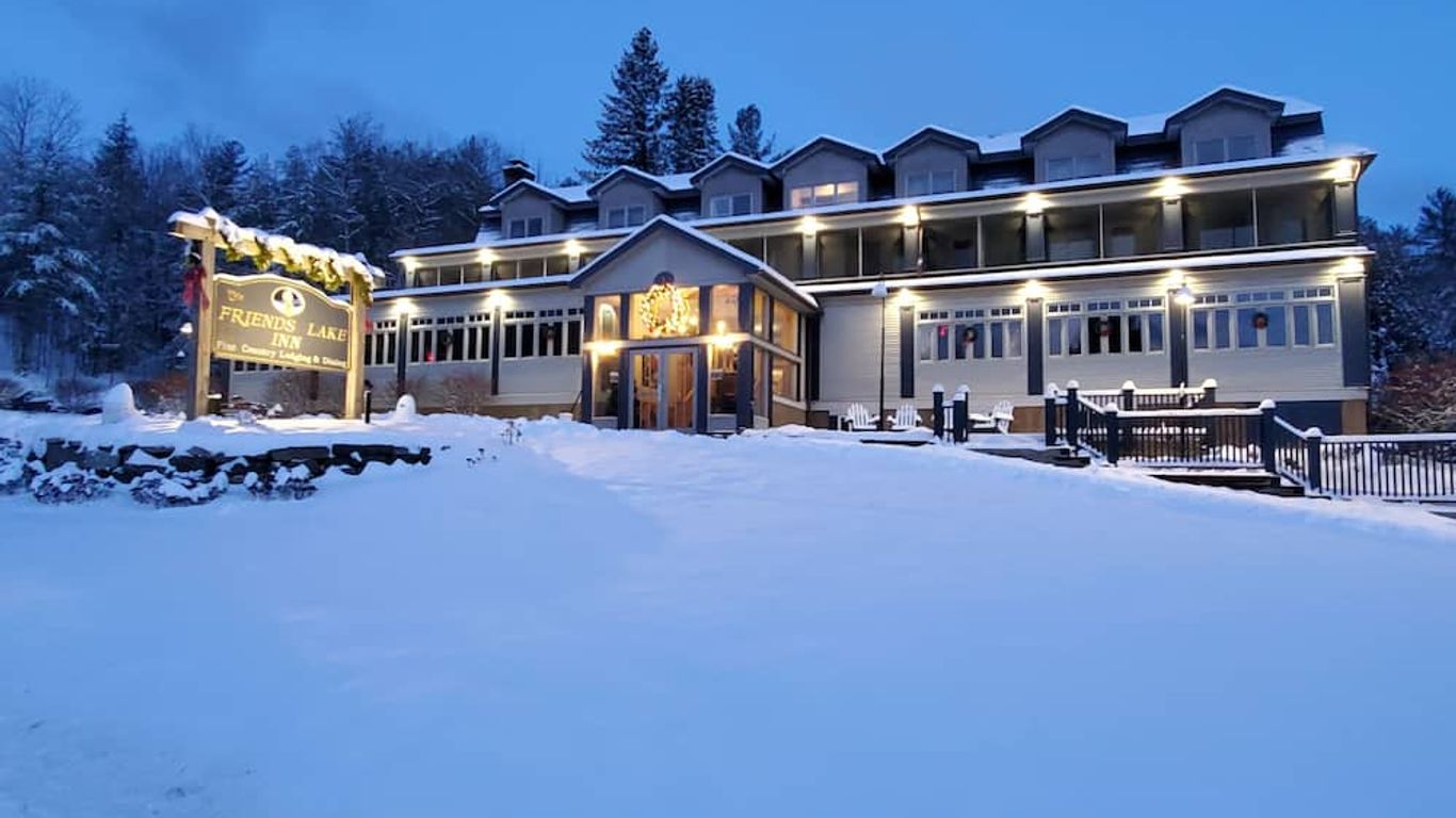 Friends Lake Inn