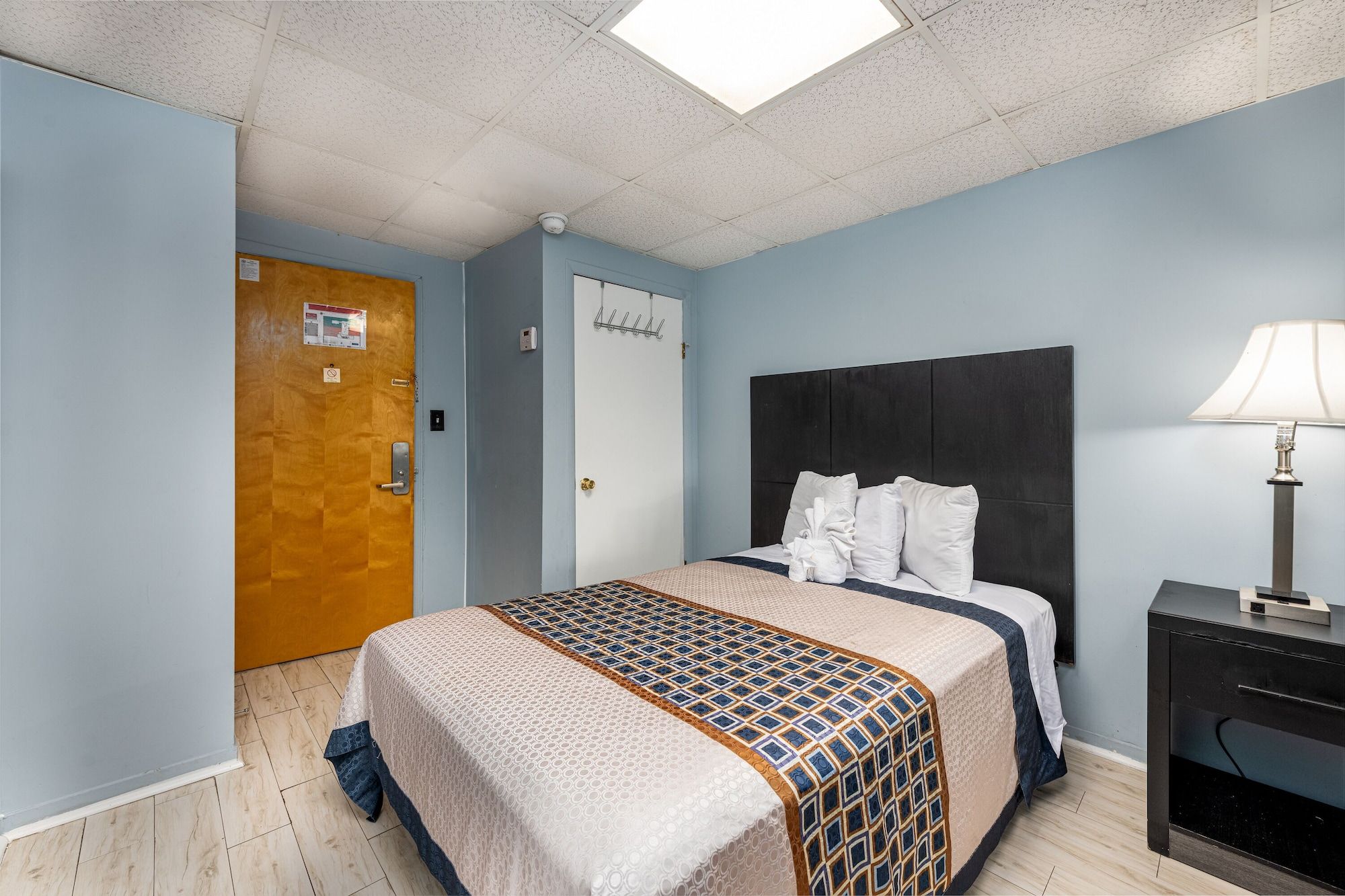 Hammock Inn & Suites North Beach Hotel - סיסייד הייטס - חדר שינה