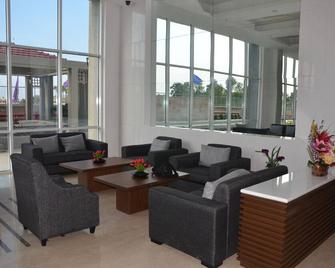 Maha Bodhi Hotel Resort Convention Centre - Bodh Gaya - Lobby