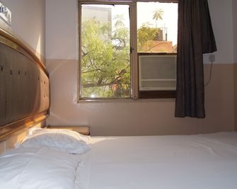 Westend Holiday Home - Nueva Delhi - Habitación
