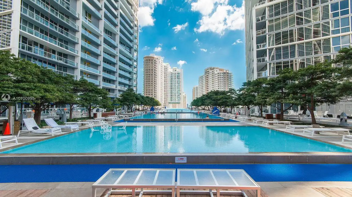Icon Residences