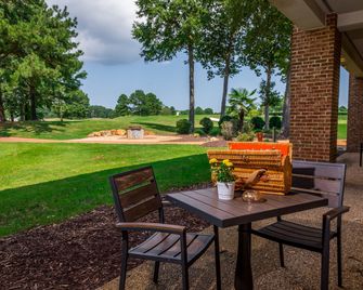The Lodge at Kiln Creek Resort - Newport News - Innenhof