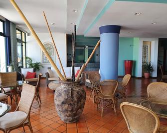 Hotel Jardim Atlantico - Prazeres - Area lounge