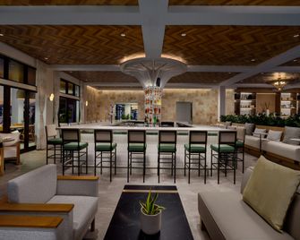 AC Hotels by Marriott Naples 5th Avenue - Naples - Bar