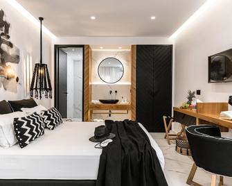 Hotel Palatia - Naxos - Bedroom