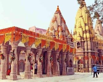 Kashi Anandam Spiritual And Wellness Vedic Village - Varanasi