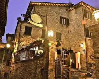 La Locanda del Capitano - Montone - Budova
