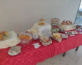 Nuovo Hotel Settibi 20m Dalla Spiaggia - Giulianova - Buffet