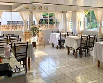 Pousada Folhas de Outono - Canela - Restaurant