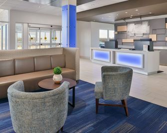 Holiday Inn Express & Suites Lee's Summit - Kansas City By IHG - Lee's Summit - Edificio