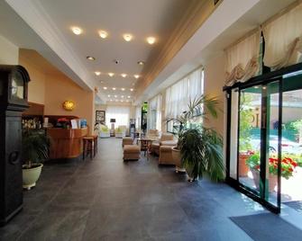 Hotel La Capannina - Génova - Lobby