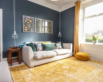 Castlewood Cottage - Skipton - Living room