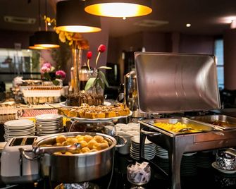 Favorita Golden Hotel e Eventos - Sao Jose - Buffet