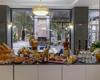 Elexus Predeal - Predeal - Buffet