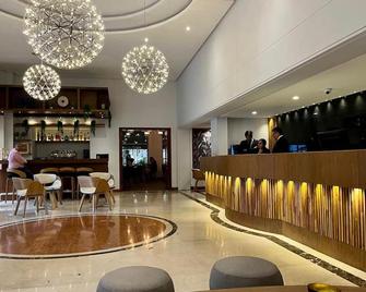 Hotel Parque 97 Suites - בוגוטה - דלפק קבלה