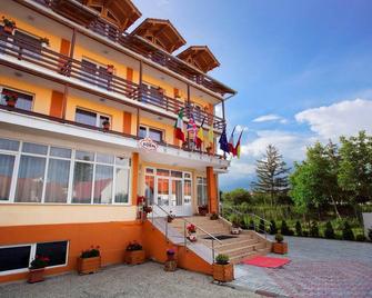 Hotel Eden - Sibiu - Budova