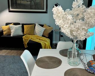 Charming 1-bedroom apartment with AC, WiFi in superb San Antonio - San Antonio