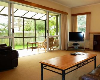 Tudor Lodge Motel - Nelson (Nueva Zelanda) - Sala de estar